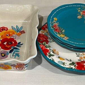 The Pioneer Woman dinner/salad/cups/butter dish/ice cream scoop/casserole 15 pc